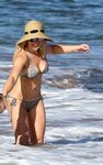 Hilary Duff Paparazzi Bikini Beach Set Leaked