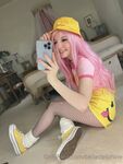 Belle Delphine Yellow Hat Full Onlyfans Set Leaked