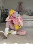 Belle Delphine Yellow Hat Full Onlyfans Set Leaked