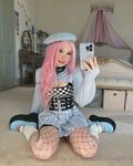 Belle Delphine Belle Cafe Full Onlyfans Set Leaked