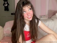 Belle Delphine Cute Laptop Selfies Onlyfans Leaks Album