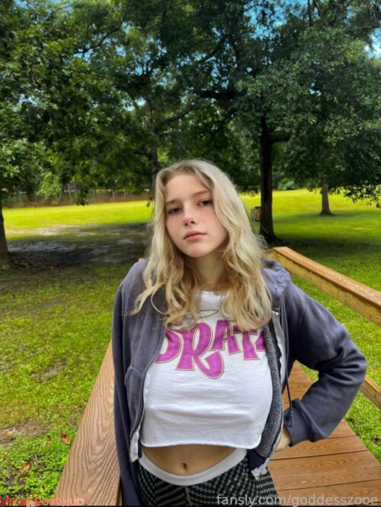 Zooe.moore Aka Goddesszooe Nude Boobs And Pussy Onlyfans Leaks Photos