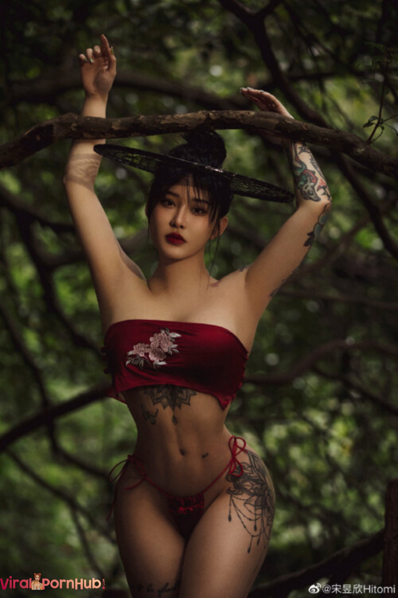 Hitomi Songyuxin Aka Syx_hitomi Nude Boobs And Big Booty Onlyfans Leaks Photos