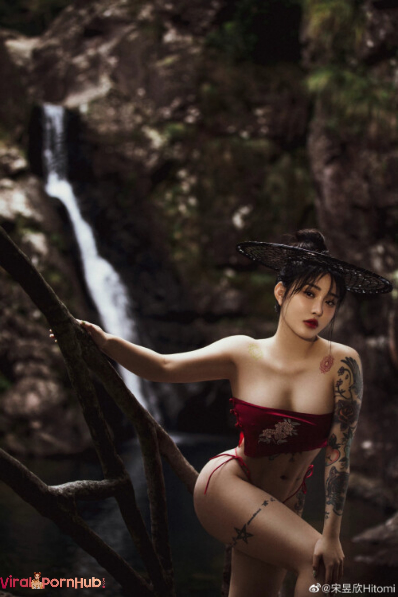 Hitomi Songyuxin Aka Syx_hitomi Nude Boobs And Big Booty Onlyfans Leaks Photos