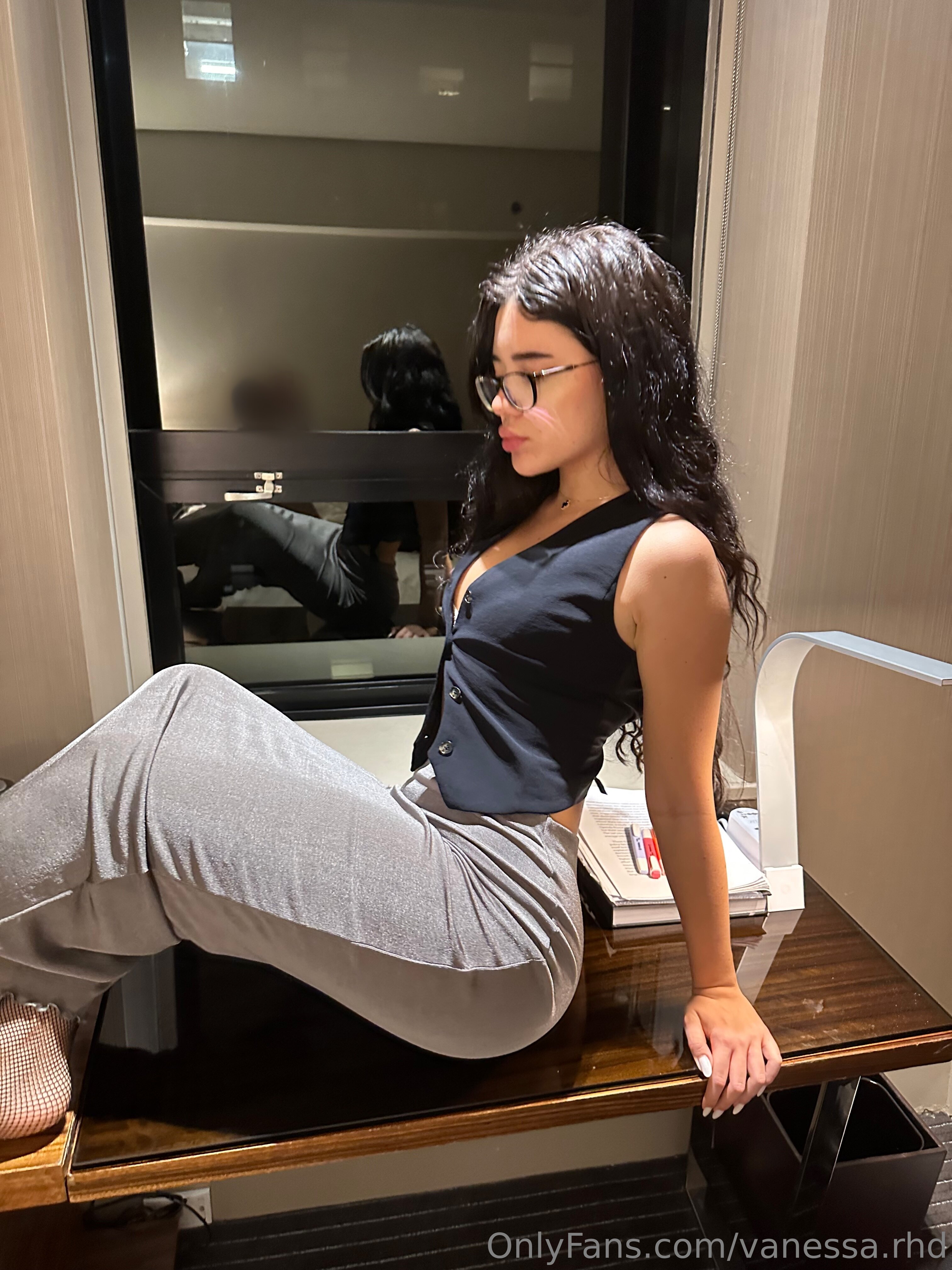 Vanessa.Rhd Hotel Room Photoshoot Leaked Pics